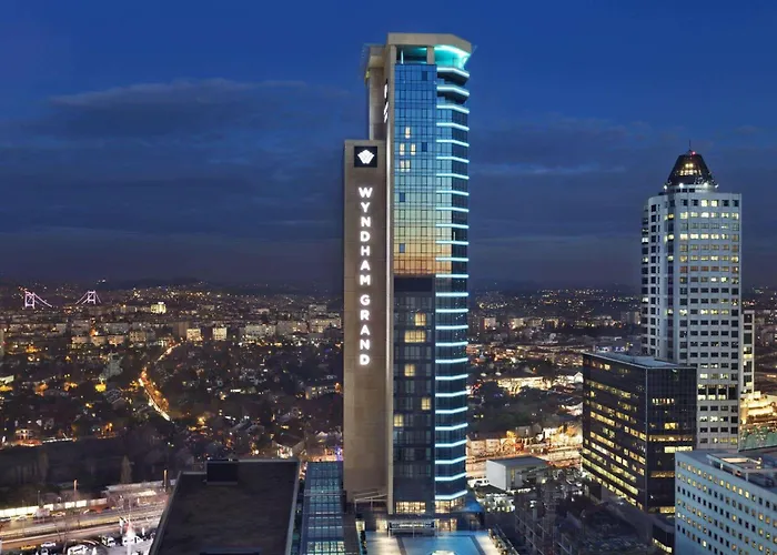 Wyndham Grand Levent & Conference Center