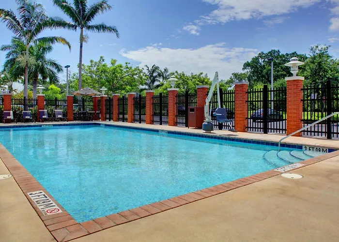 Hyatt Place Fort Lauderdale Airport/Cruise Port