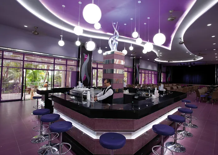 Resorts Guide Riu Caribe
