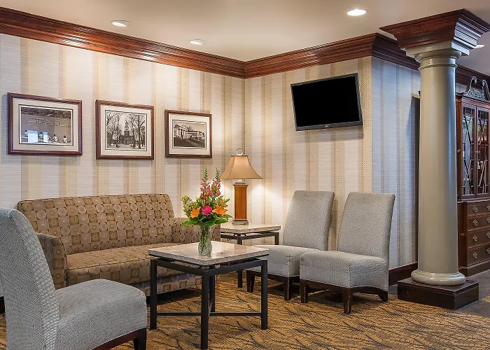 Holiday Inn Express -Midtown By Ihg