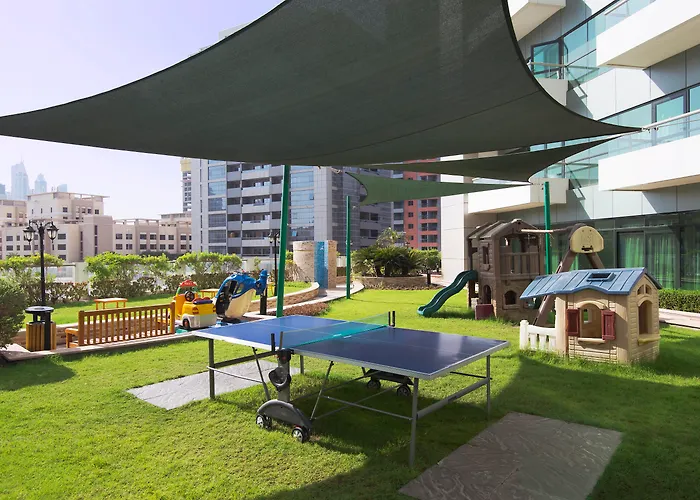 Luxe hotel: Time Oak Hotel & Suites