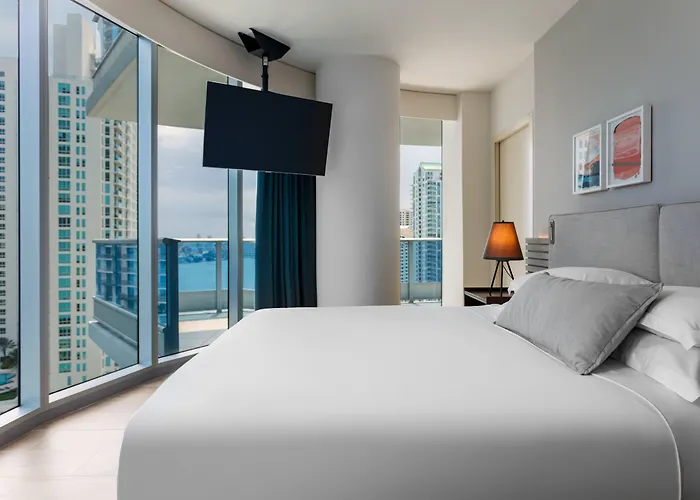 Jacuzzi hotel: Kimpton Epic Hotel By Ihg