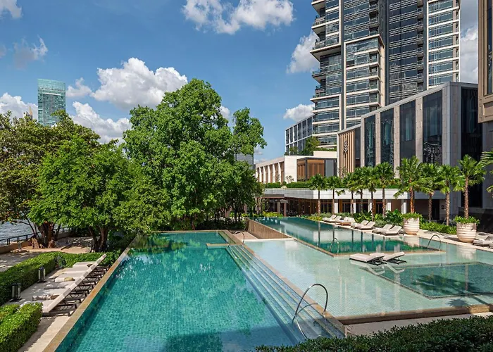 Hotel de 5 estrellas: Four Seasons Hotel Bangkok At Chao Phraya River