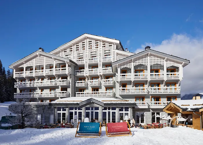 Hôtel accueillant les animaux: Ecrin Blanc Resort Courchevel - Aquapark