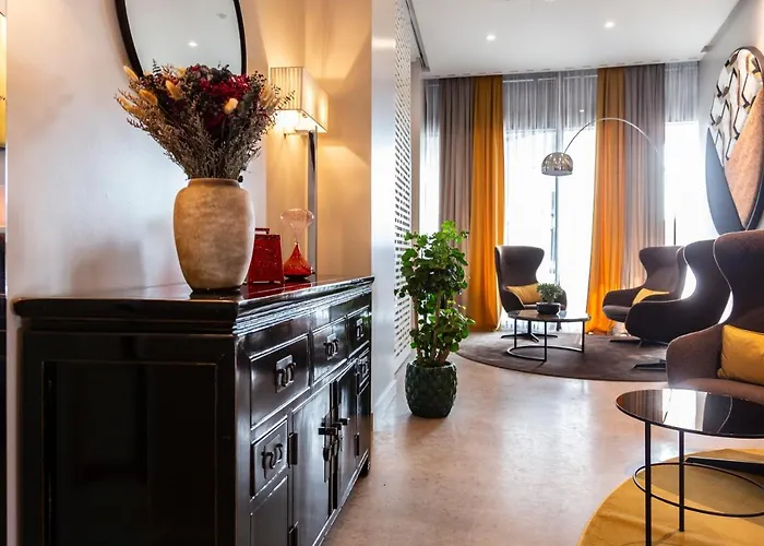 Welcome Hotel