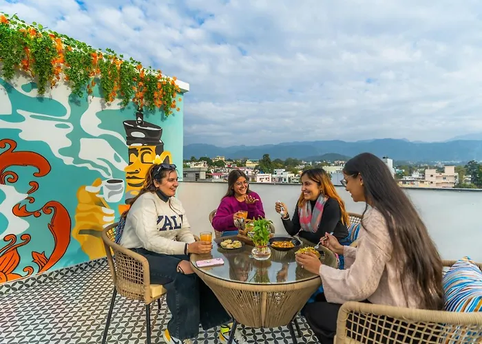 Social Stays Dehradun