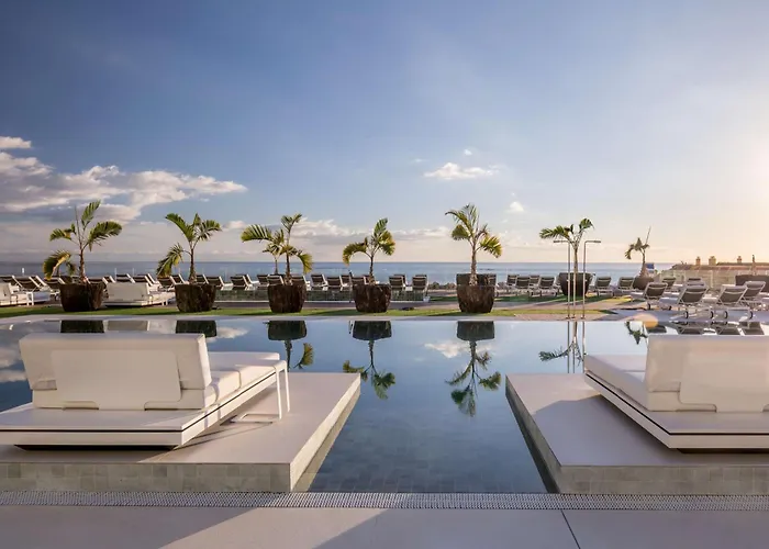 Royal Hideaway Corales Suites (Adults Only)