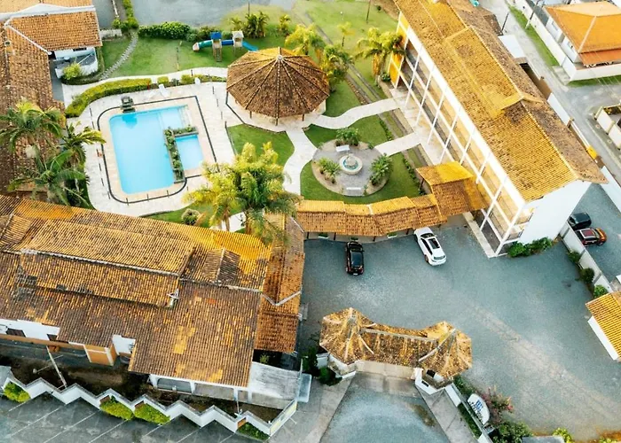 Bartholo Plaza Santa Catarina