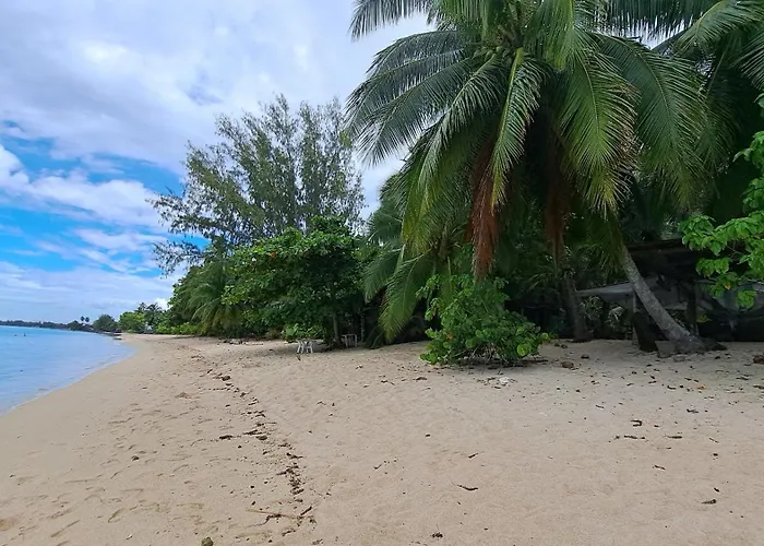 Tahiti - Fare Rau Piti