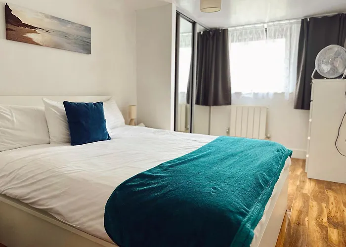Canary Wharf - Luxury Apartments