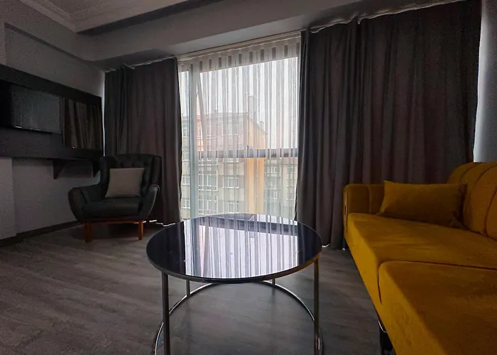 Liza Suit Hotel