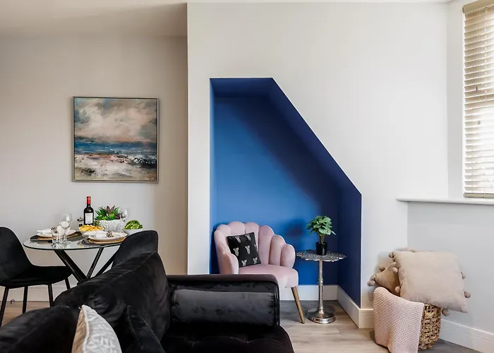 Vacation rental: Tower House Apartments