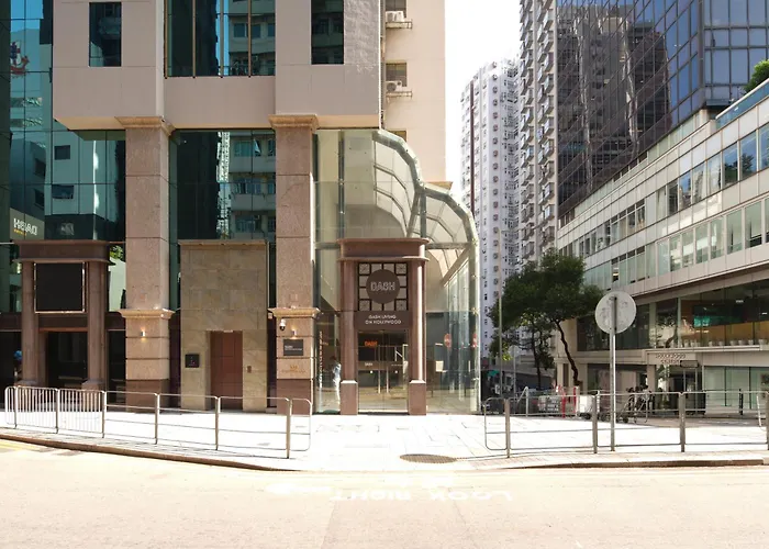 Cheap hotels Dash Living On Hollywood