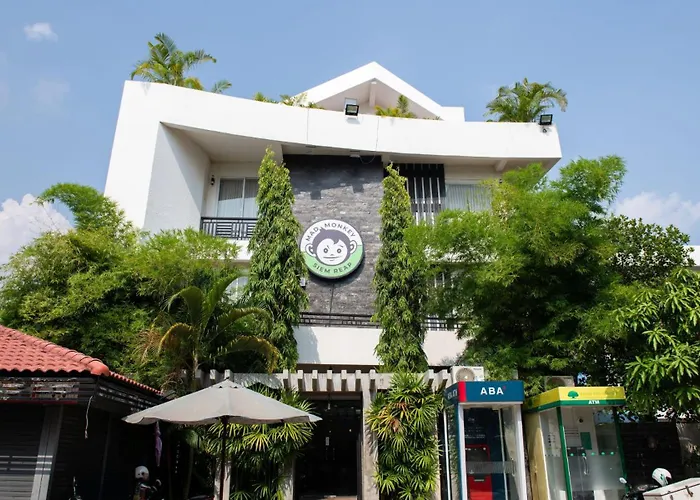  Mad Monkey Siem Reap