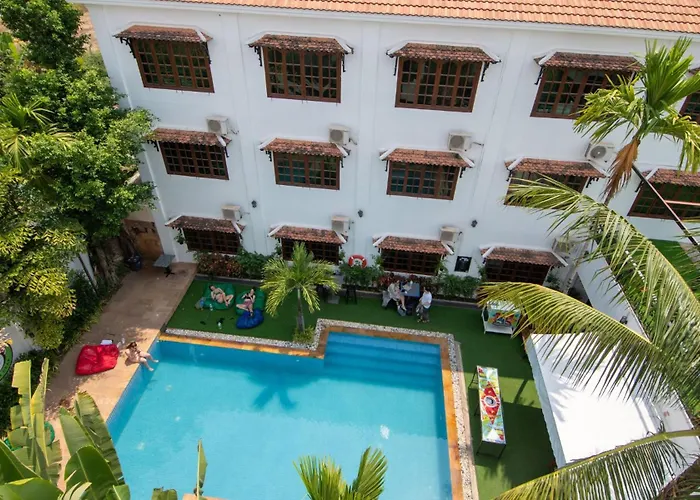  Mad Monkey Siem Reap