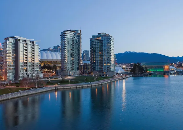 Ski hotel: Worldmark Vancouver The Canadian