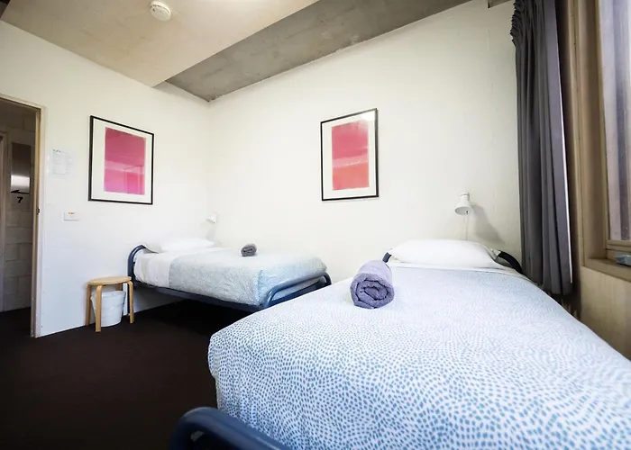 Yha Apollo Bay Eco