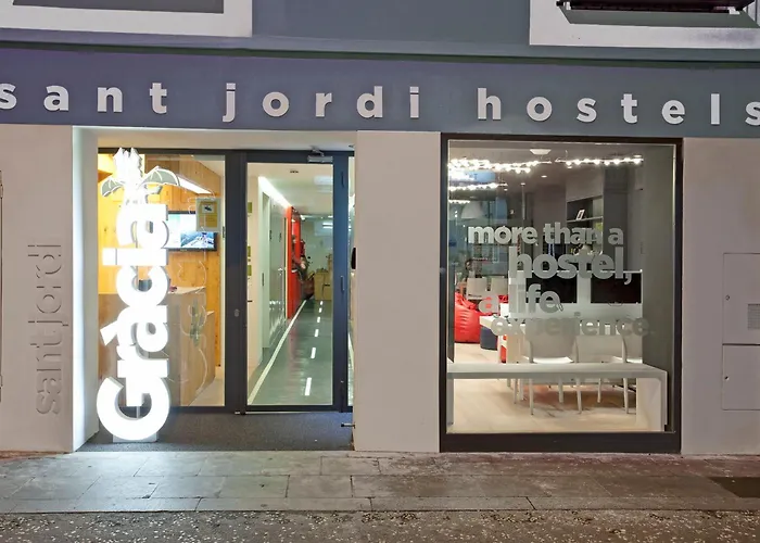 The Hostels Sant Jordi s Gracia