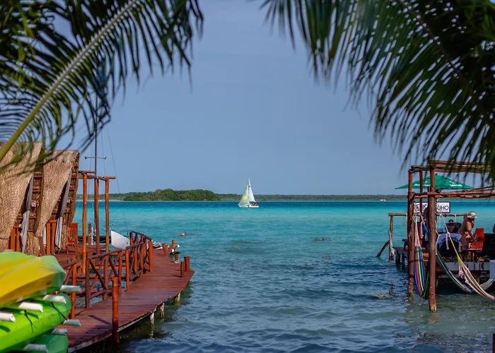 3 star hotels El Buho Lagoon Bacalar