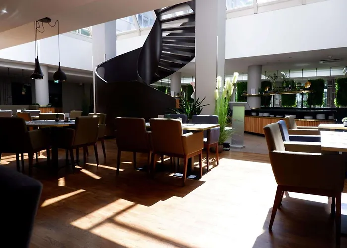  Hilton Garden Inn Frankfurt City Centre