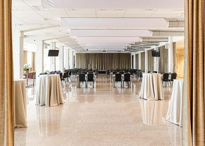 Sunlight Hotel Conference & Spa