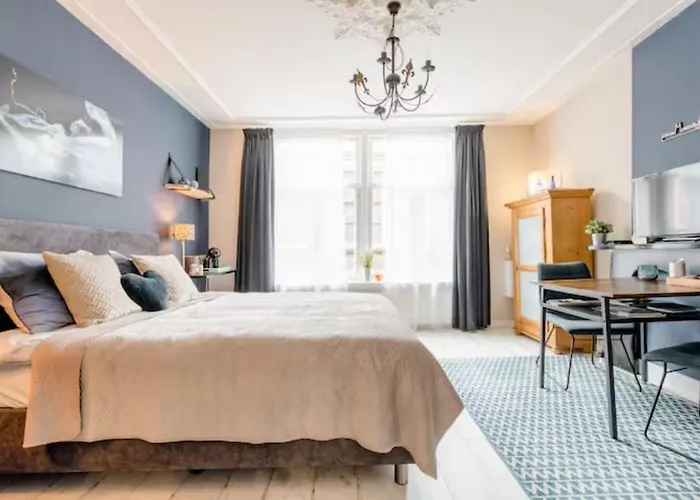 verzorgde kamer in monumentenpand