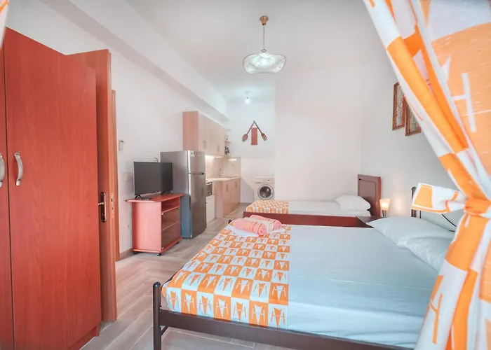 Hotel: Mirror Beach Ksamil - Vila Zervo