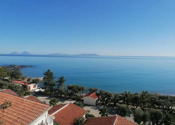 Testa di Monaco - Natural Beach Village