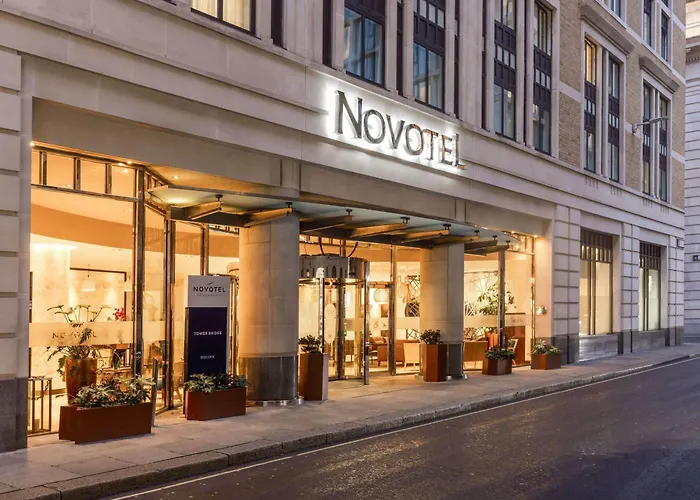  Novotel London Tower Bridge