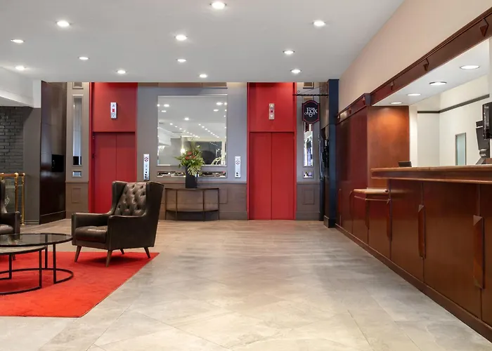 Dog friendly hotels Ramada Plaza By Wyndham Calgary Downtown
