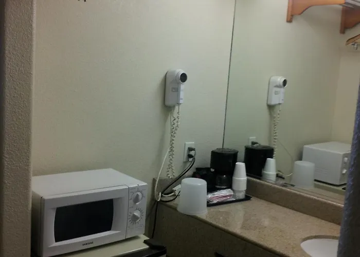 moteles Economy Inn