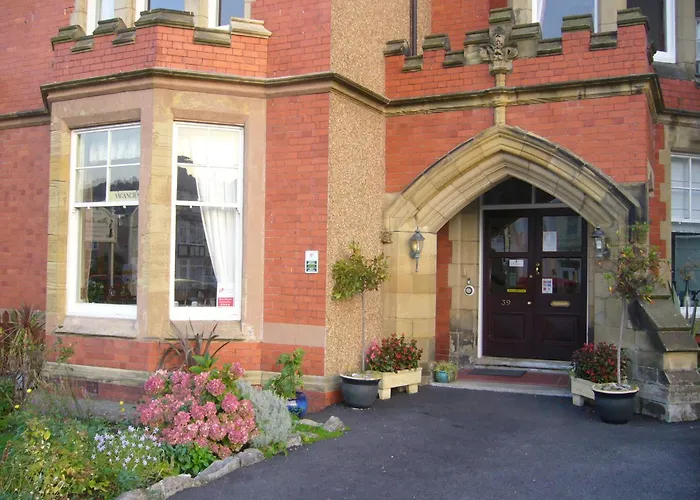 Kid friendly hotel Crickleigh House