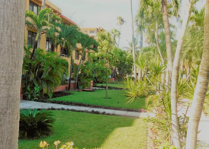 Hotels with a view Nautibeach Beach Front Condos In North Beach