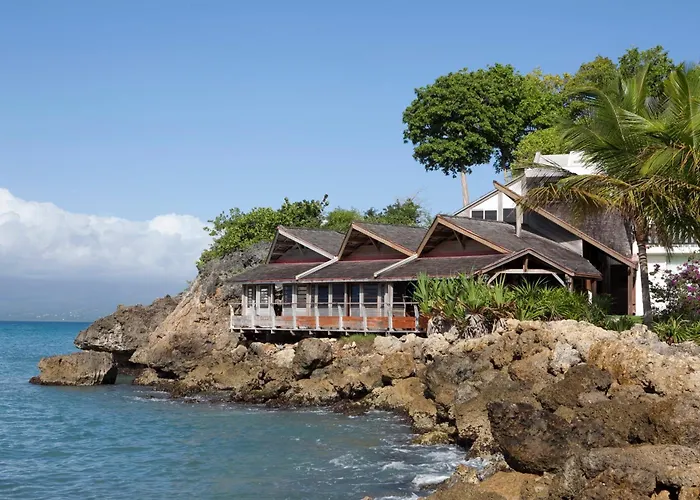 Mahogany Hotel Residence & Spa