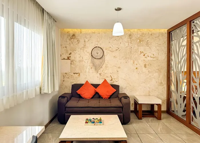 Grand Fifty Suites