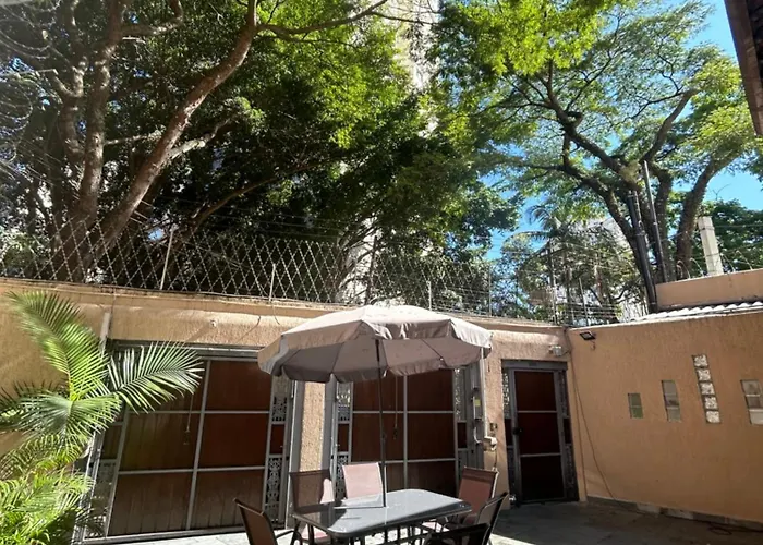 Alojamento com o café da manhã Apenas: Coliving Brooklin E Chacara Santo Antonio
