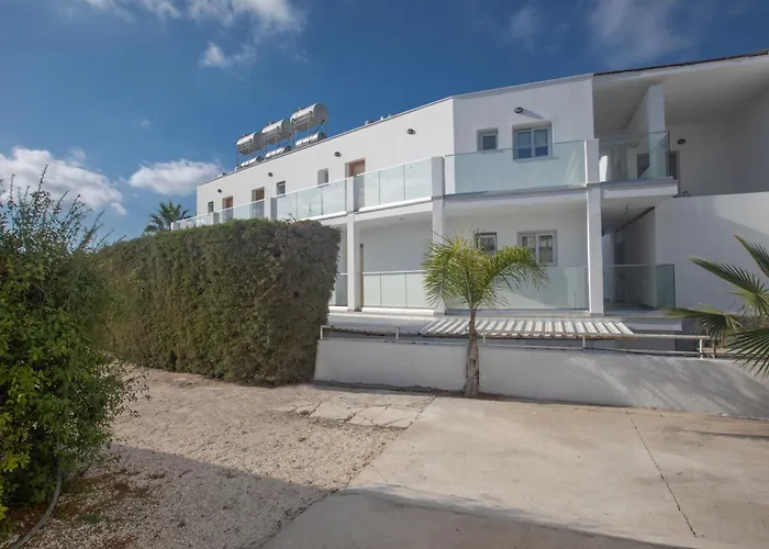 Apartahotel: Pavlinia Hotel & Apartments