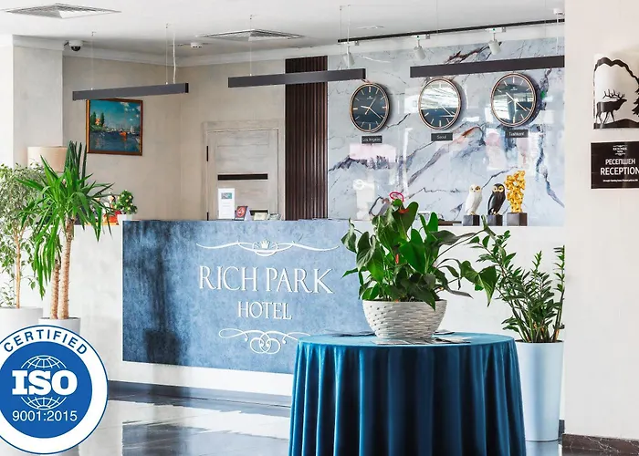 Сity center hotels Rich Park