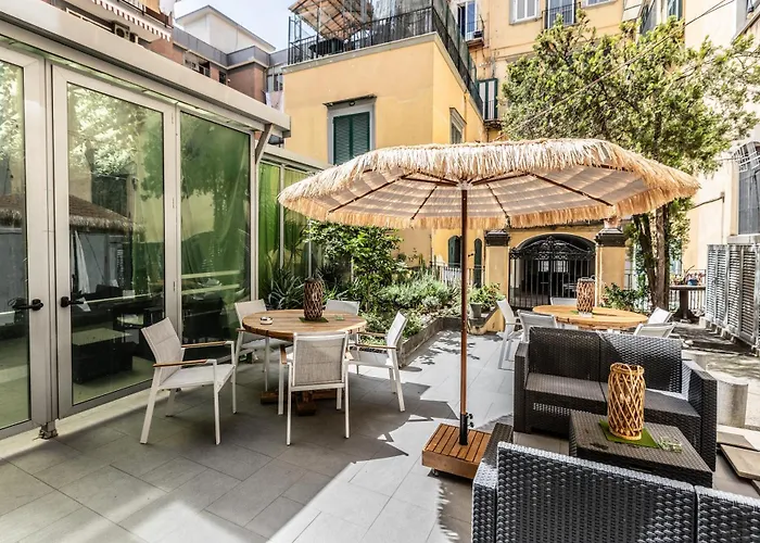 Hostel Portici