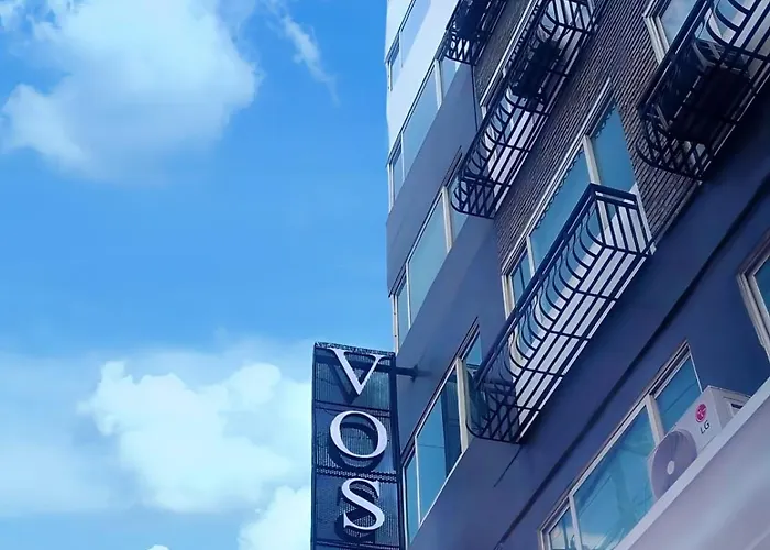 Voss Condominium