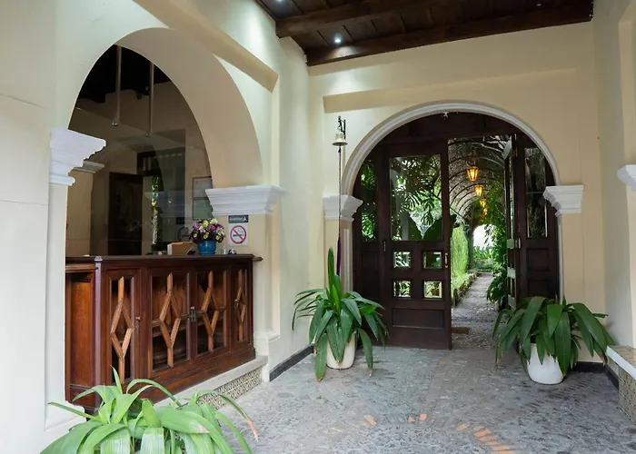 Casa Noble Hotel