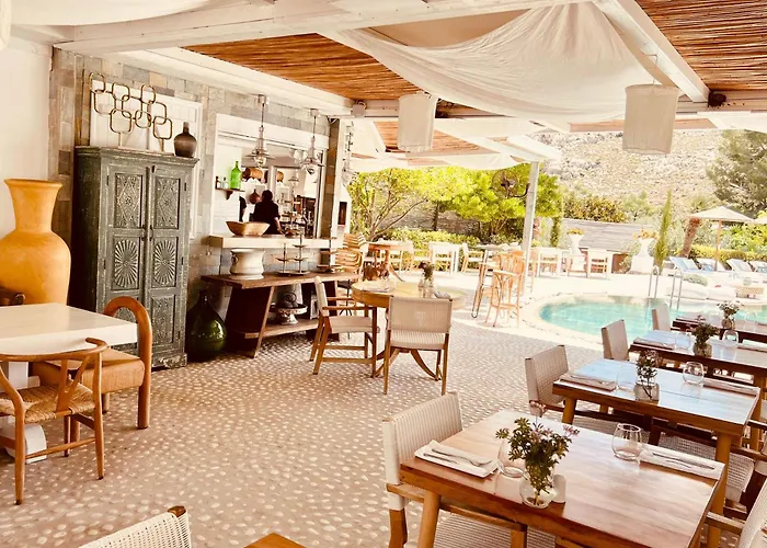 Caesars Gardens Hotel & Spa - Adults Only