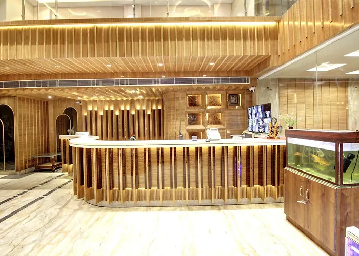 Сity center hotels Krishna Plaza Just Near New Delhi Station And Connaught Place By M S Hospitality