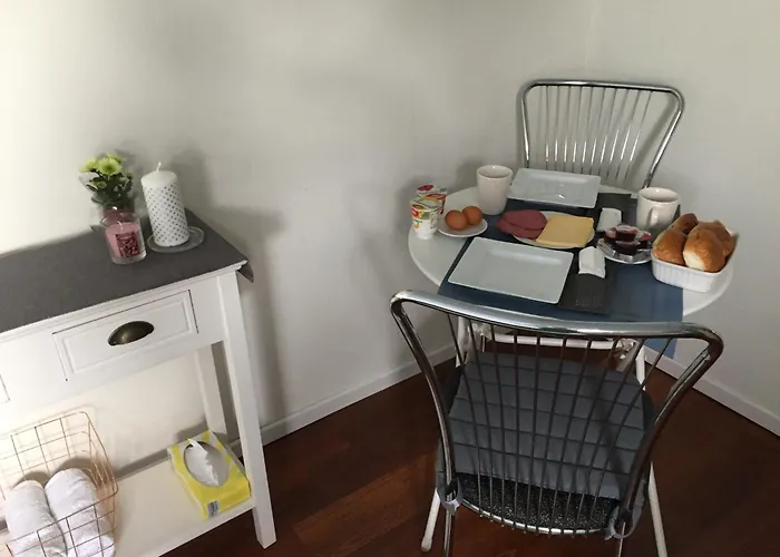 Room In Oss