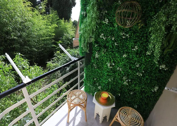 Garden Luxury