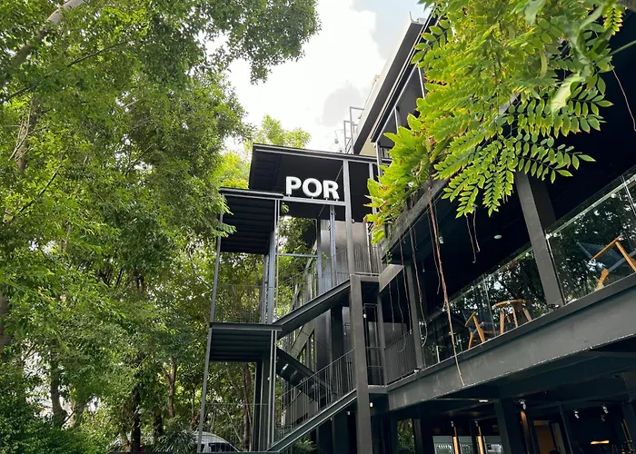 Hotel con vistas: Por Santitham