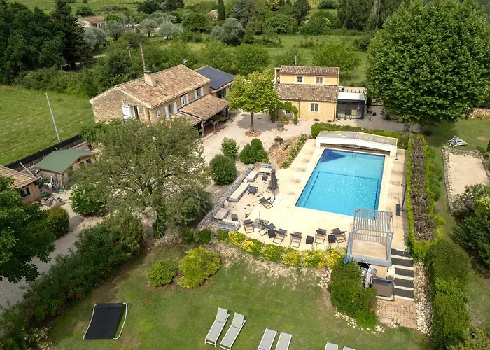 Le Mas Julien Piscine Chauffée Adult Only