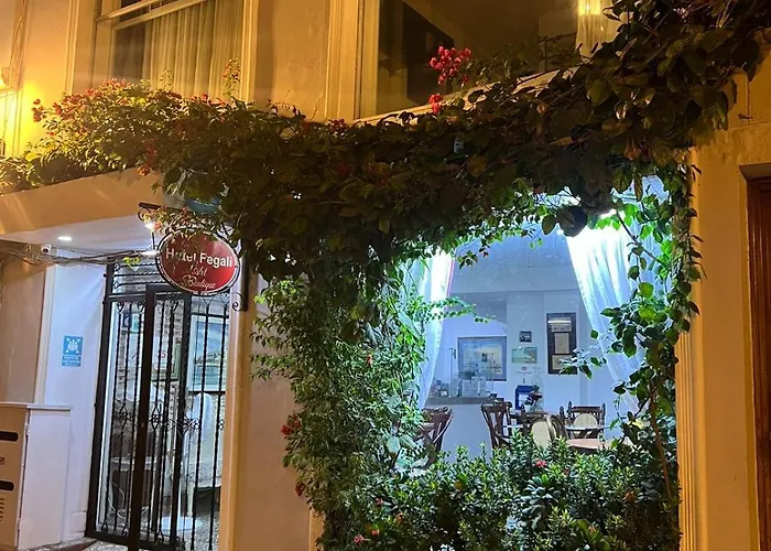 Hotel de 3 estrellas: Hotel Fegali Art Boutique