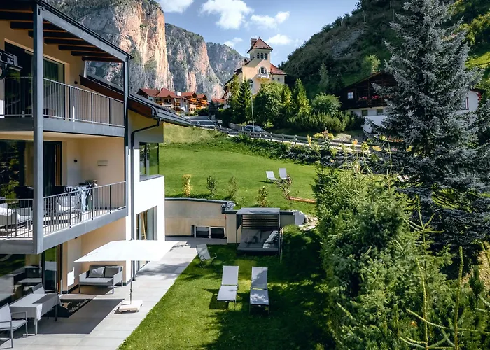 Hotel Jacuzzi: Villa David Dolomites