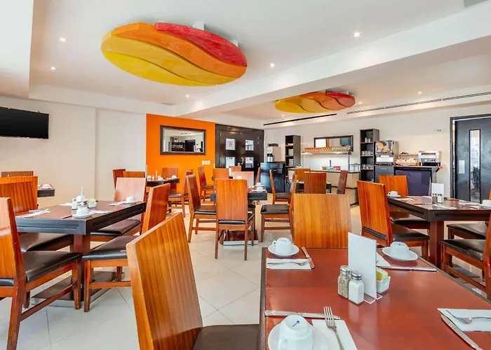 Comfort Inn Cancun Aeropuerto